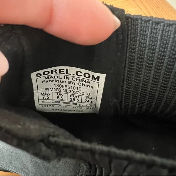 {Sorel} Joan of Arctic ll Wedge Chelsea Boots - Picture 6 of 8